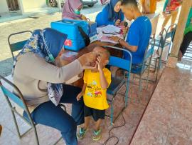 IMUNISASI PIN POLIO SE KALURAHAN BANDUNG